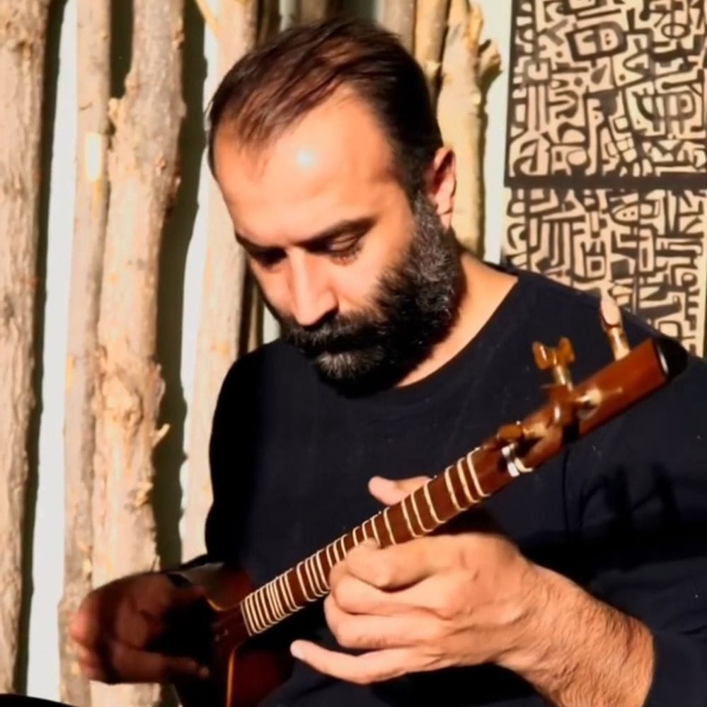 سجاد اکبری خیاوی