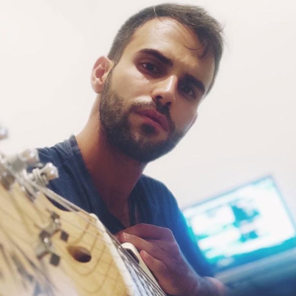 هومن مرآتی 
